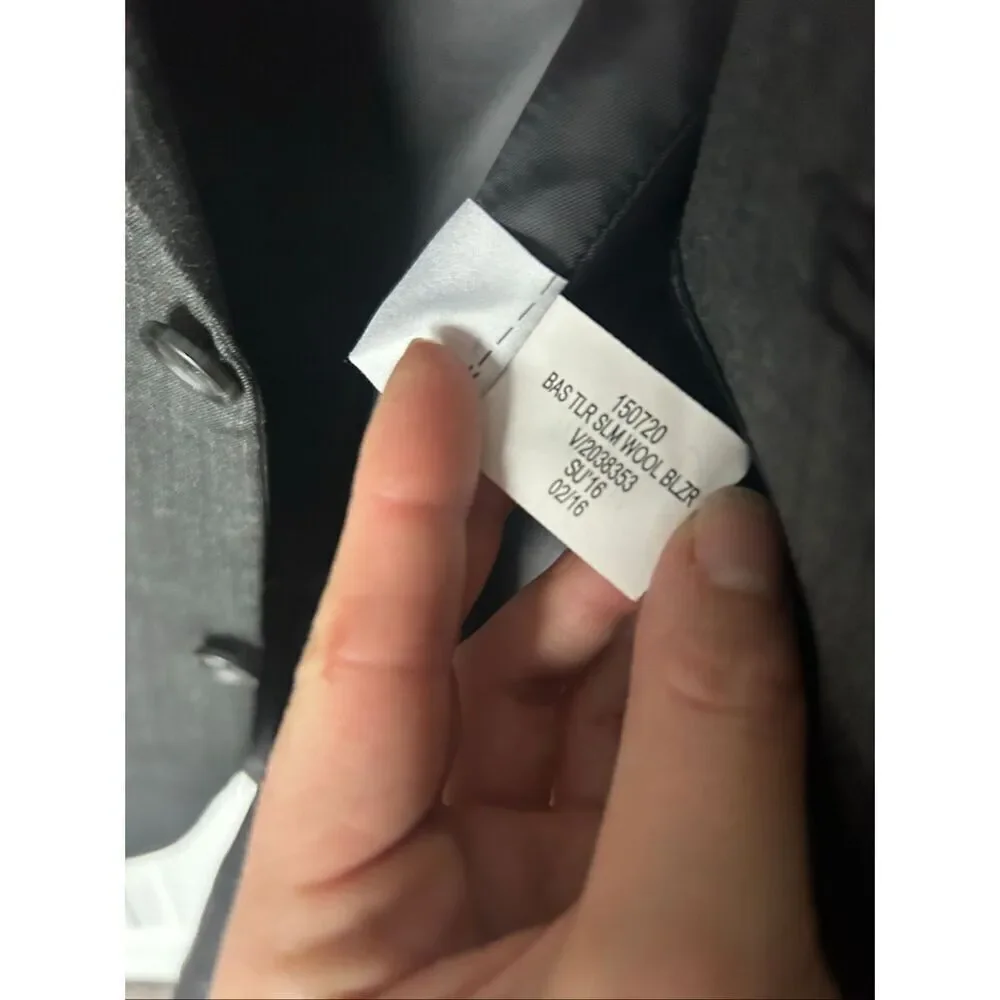 Banana Republic grey blazer work jacket size 42R wool slim fit tailored